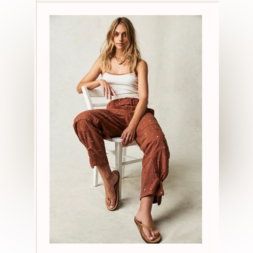 Free People Painter Pants. Cargo style. Size 2. Copper color (pretty penny) - Picture 8 of 8